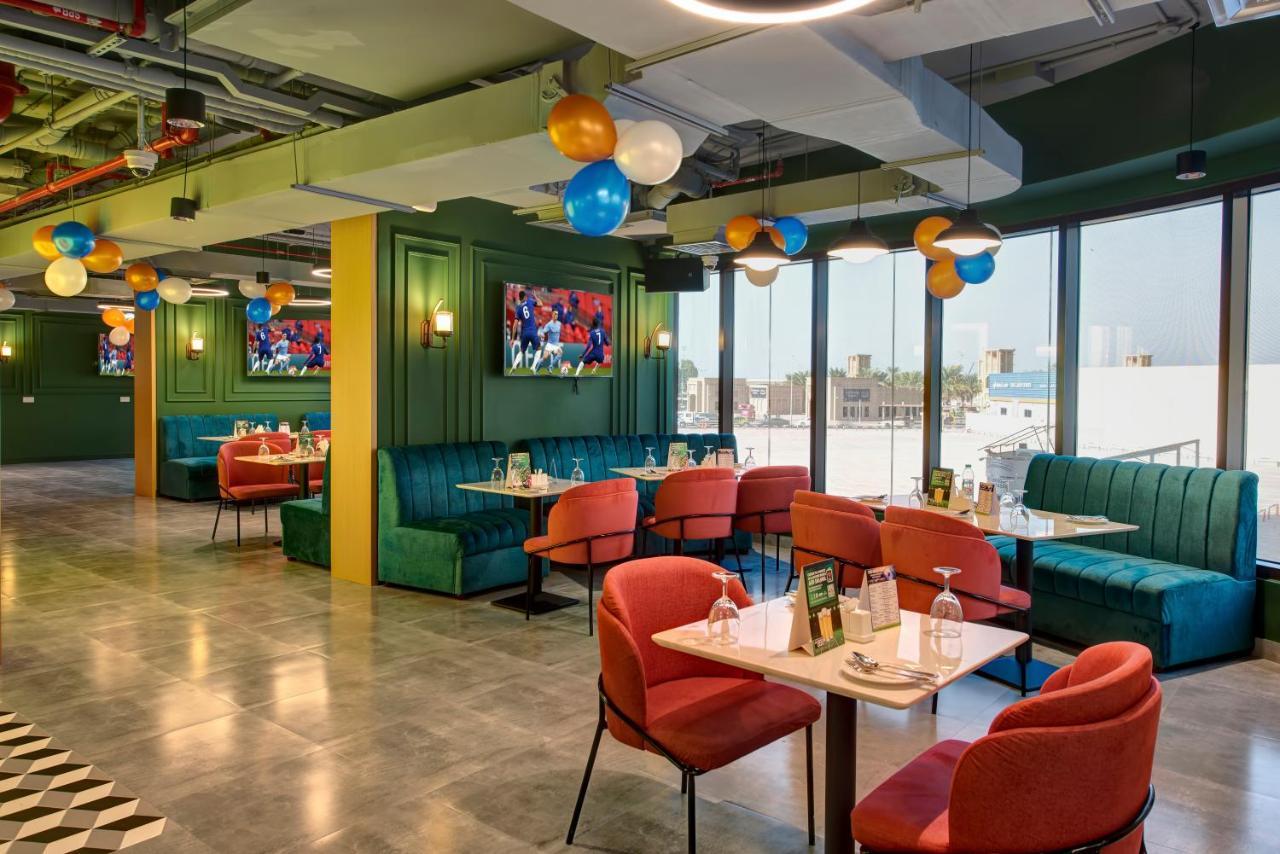 Wescott Hotel Dubaï Extérieur photo