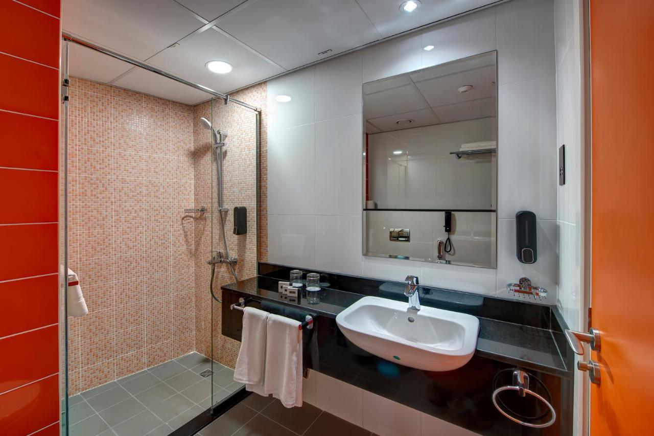 Wescott Hotel Dubaï Extérieur photo