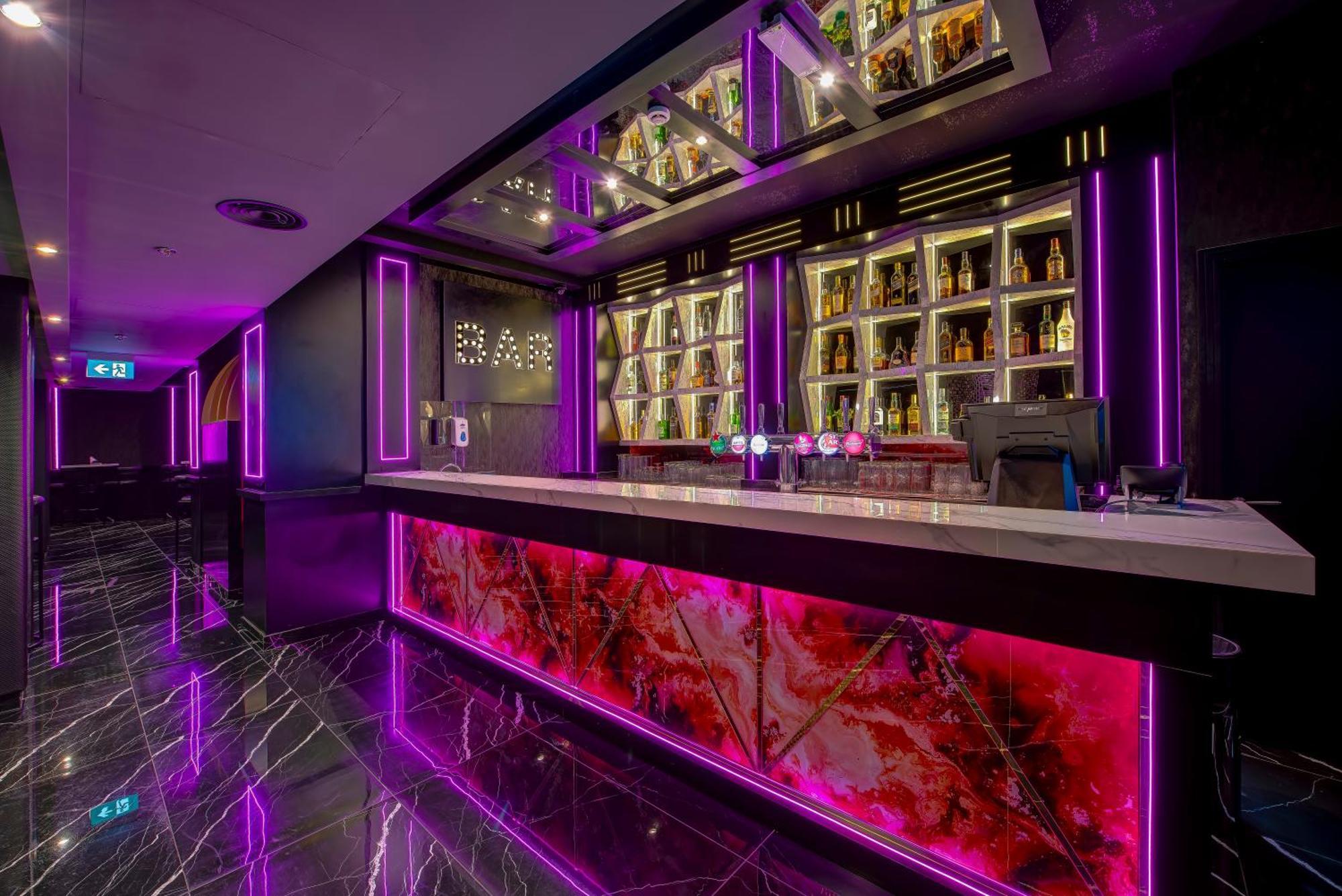Wescott Hotel Dubaï Extérieur photo